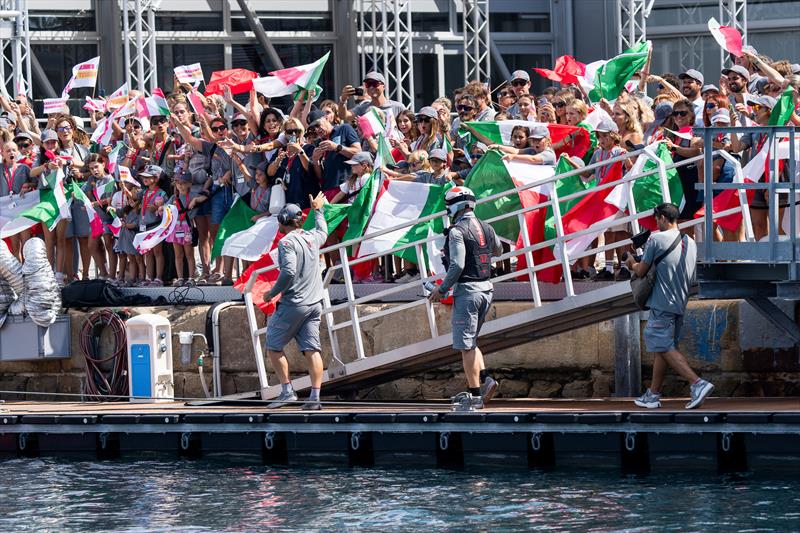 Luna Rossa departure - Louis Vuitton Cup - Day 1 - Barcelona - August 29, 2024 - photo © Ian Roman / America's Cup