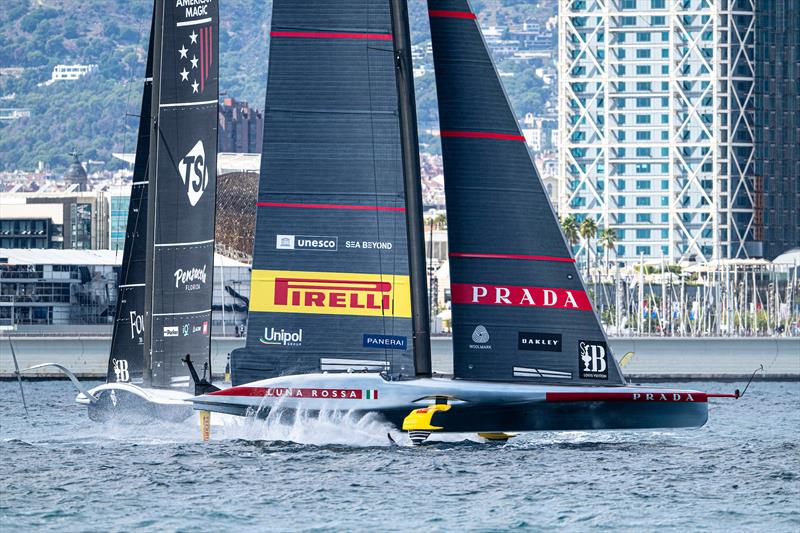 Luna Rossa Prada Pirelli vs. New York Yacht Club American Magic on Louis Vuitton Cup Semi-Finals Day 5 - 19th September 2024 - photo © Ricardo Pinto / America's Cup