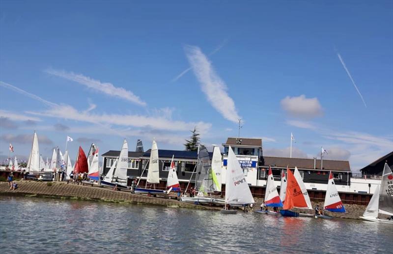 Setting sail for the Regatta Cakes at the Blackwater Sailing Club - photo © Zoe Nelson