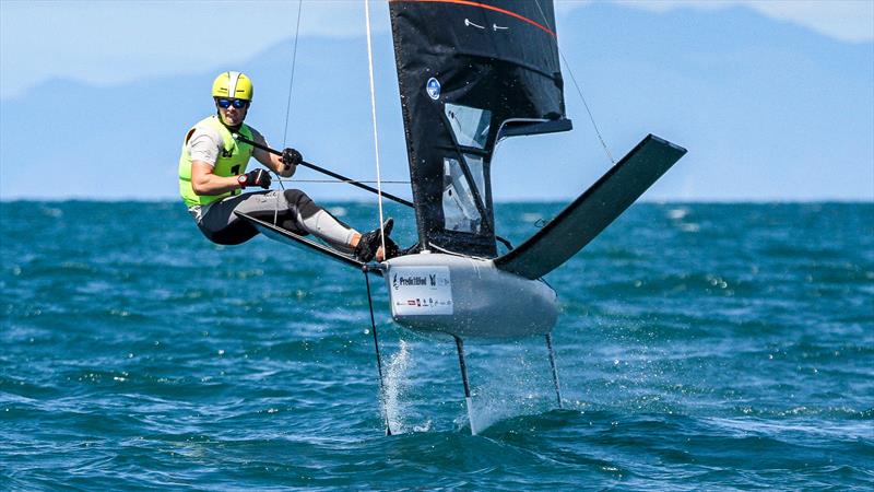 Mattias Coutts  - Day 5 - 2024 PredictWind Moth Worlds - Manly Sailing Club. January 9, 2025 photo copyright Richard Gladwell - Sail-World.com/nz taken at Manly Sailing Club and featuring the International Moth class