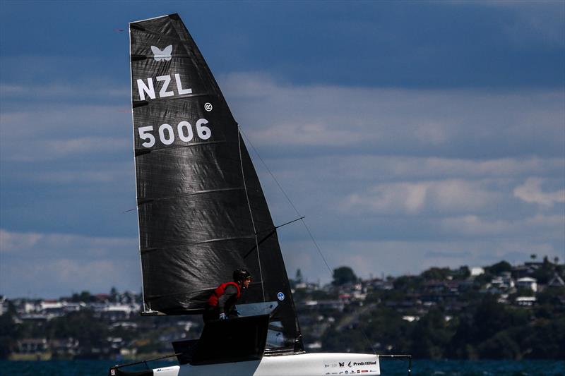 Flex curve in Jake Pye's rig - Day 5 - 2024 PredictWind Moth Worlds - Manly Sailing Club. January 9, 2025 - photo © Richard Gladwell/Sail-World.com/nz