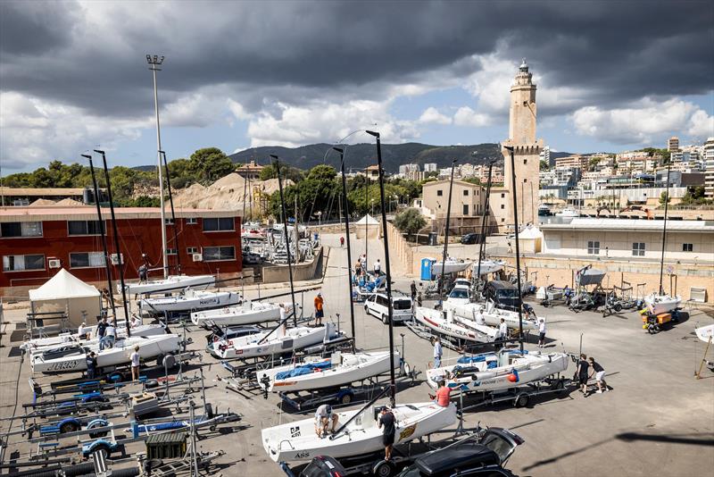 Final preparations for the Sandberg Estates J/70 Worlds photo copyright SailingShots by María Muiña taken at Real Club Náutico de Palma and featuring the J70 class