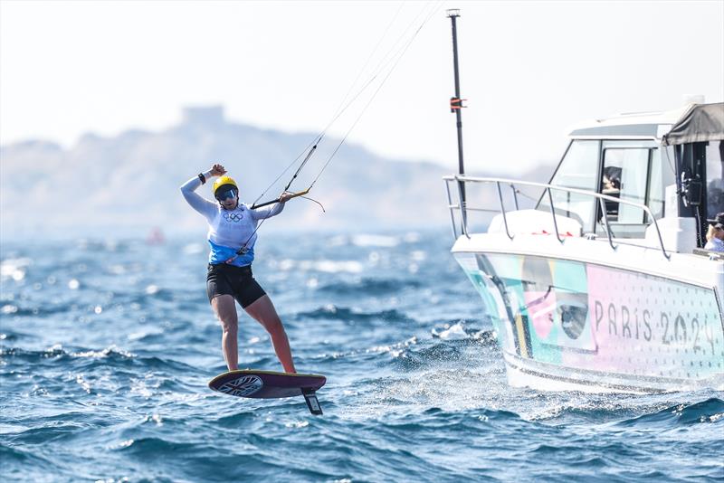 Ellie Aldridge (GBR) wins Women's Kite gold at the Paris 2024 Olympics photo copyright World Sailing / Lloyd Images taken at  and featuring the Kiteboarding class