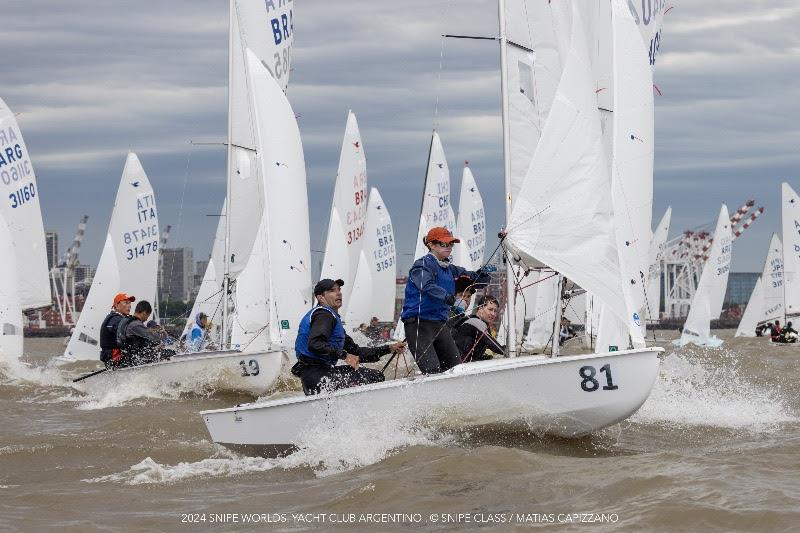 Day 5 of the 2024 Snipe World Championship in Buenos Aires, Argentina - photo © Matias Capizzano / www.capizzano.com