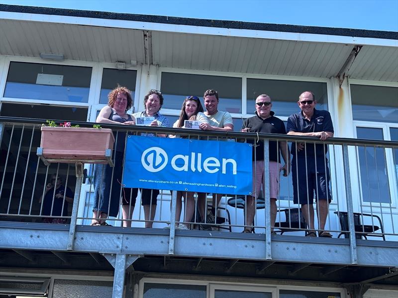 Allen Brothers spot prize winners in the Craftinsure Wayfarer National Circuit at Shoreham: Nigel and Belinda O'Donnell, Tim Wood and Sarah Elliott and Bill Whitney and John Shelton - photo © Sam Pygall